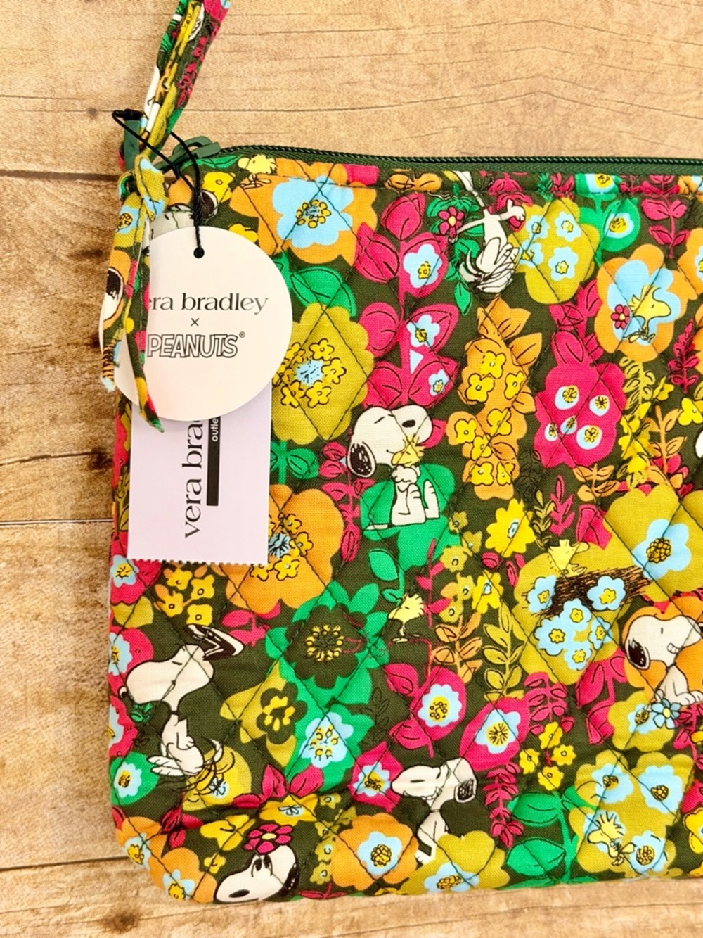 Vera Bradley x Peanuts Large Hipster - Peanuts Garden NWT - Picture 5 of 10